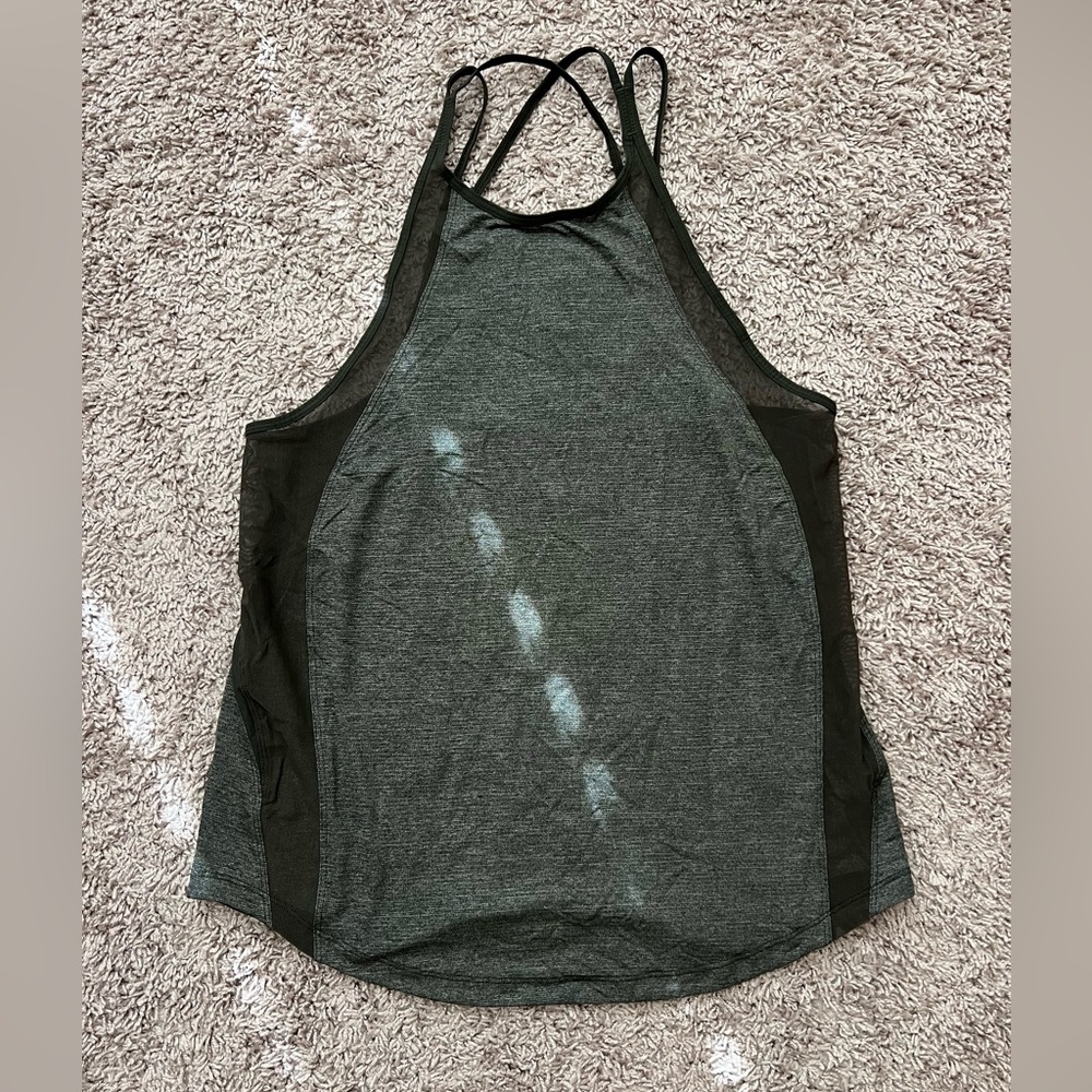 Lululemon flowy swiftly tank